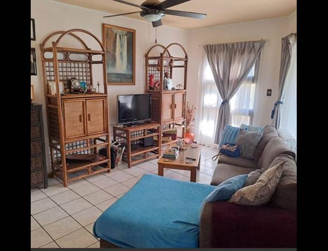 2 BEDROOM TOWNHOUSE FOR SALE IN ELANDSHAVEN